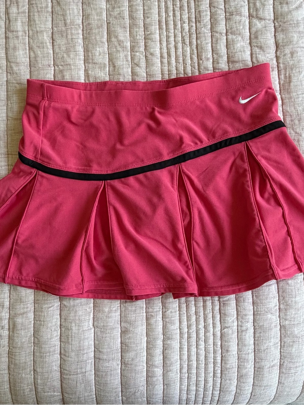 Nike Hot Pink Skater Tennis Skirt with Black Trim - Size: XS